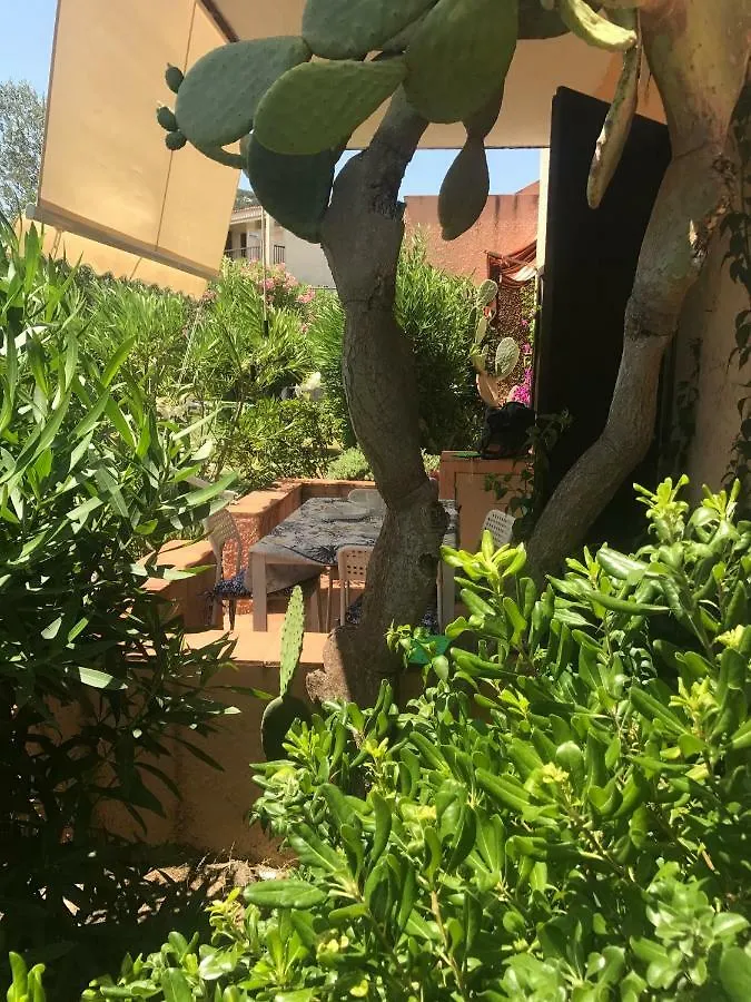Bilocali Residenza Mediterranea Cannigione 0*,