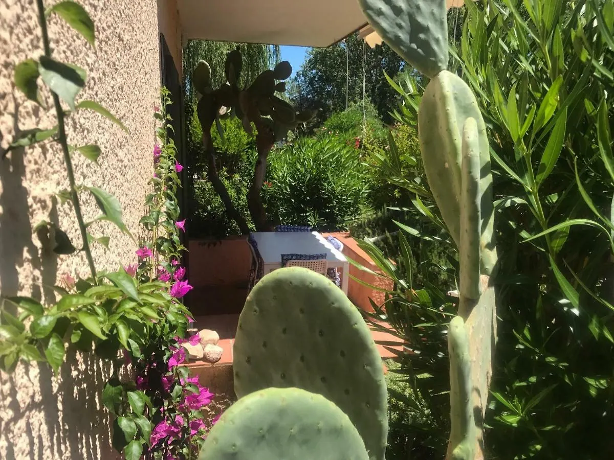 Bilocali Residenza Mediterranea Cannigione 0*,  Italy